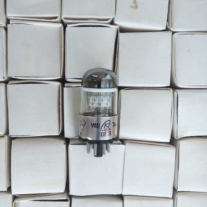 OG-3 DEKATRON TUBE COUNTING SPINNER METAL BASE. Single-pulse 20kHz counting speed, helium-hydrogen fill. Light color - PURPLE. Analogue GC10D