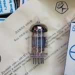 6N1P tube Russian audiophile double triode . High reliability, long life non less 5000 hours. Equivalent: 6DJ8, ECC88, 6922