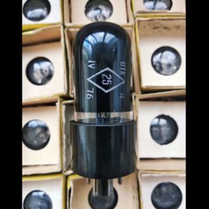 6P6S Tube, output beam tetrode. Best Quality, the Sound is nice - authentic vintage tone. Long-life. Near equivalent: 6V6, 6AY5.  