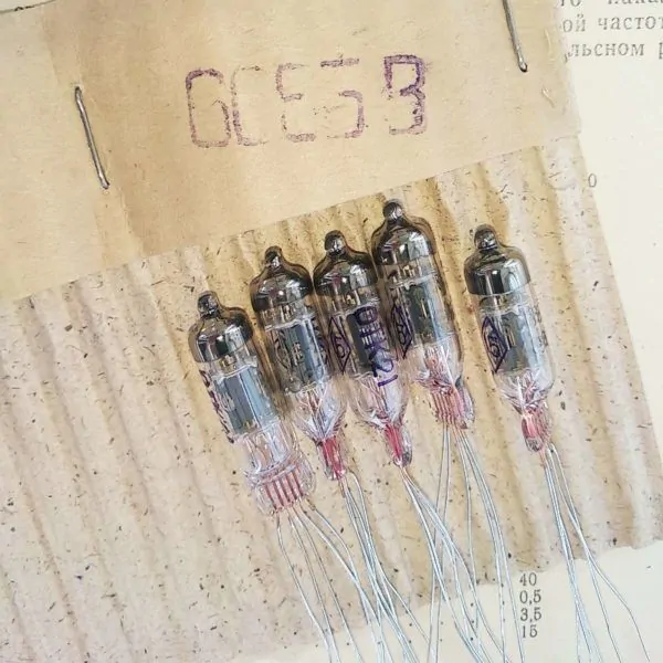 6S6B-V tube subminiature triode for amplifying low frequency. High quality signal pre-amplification.