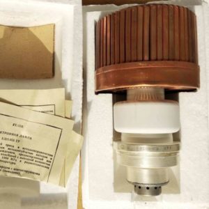 Russian generator triode GS-35B tube ceramic-metal for power amplification at frequencies up to 1000 MHz. Output power up to 1500W.