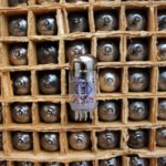High-Quality 6N23P-EV tube double triode. Great sound! Full analogue E88CC, close equivalent ECC88, 6922, 6DJ8, PCC88, UCC88 E188CC REFLECTOR