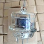 Russian GU-32 tube generator, beam-power double tetrode. Excellent choice for building an inexpensive and good amplifier. NOS. Equivalent to the FU32, 832.