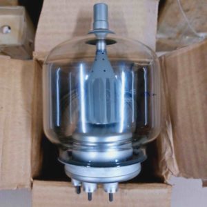 GU-46 generate tube pentode, transmitting. NOS. Amplifier of high-frequency oscillations at frequencies up to 60 MHz. Equivalent to the: QB5, 1750 tube.