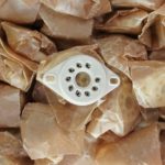 Tube socket PL24SH-2K MAGNOVAL ceramic . For tubes like: 6KG6, SK509, EL509, 6P36S, 6P41S, 6P42S, 6P42S, 6P45S, 3C22S, GP5 and similar.