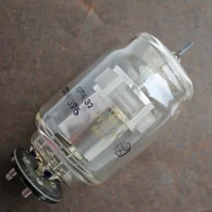 Gazotron GG1-2/5 rectifier tube