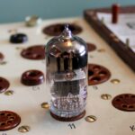 matched pair 6N23P-EV tubes - dual triode. Low noise VHF amplifier. Eq. 6922, E88CC, 6DJ8. REFLECTOR / NOS